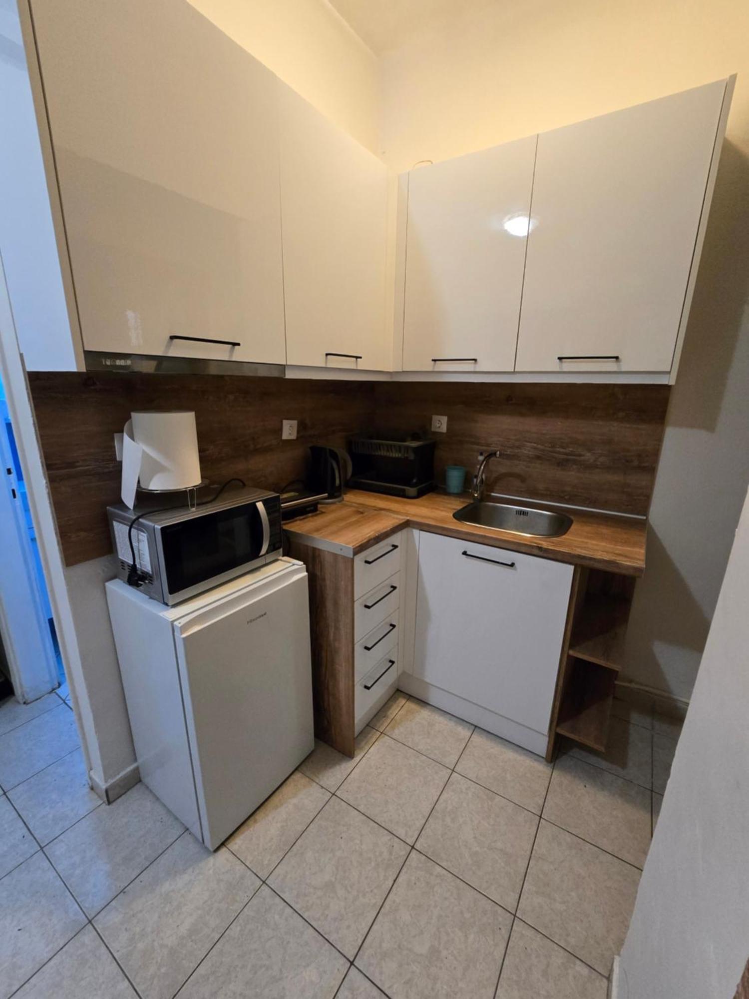 Ds7 Apartment เทสซาโลนิกิ ภายนอก รูปภาพ